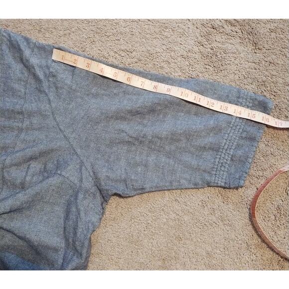 Women's Gray Button-Up Top - Picture 8 of 8